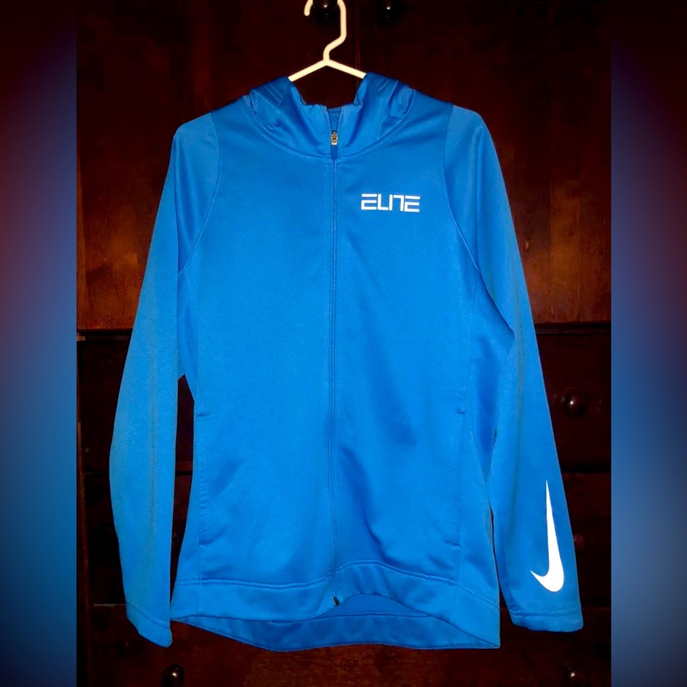 NIKE MEN’S BLUE ELITE DRI FIT ZIP UP HOODED SWEATSHIRT SIZE M